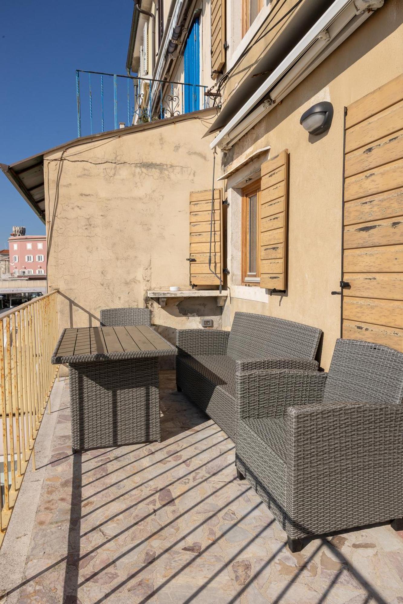 Seahouse Apartments Πιράν Εξωτερικό φωτογραφία